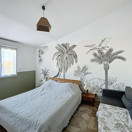 Holiday home Maison Mitoyenne Climatisee Pour 6 Pers. A - Fr-1-475-149